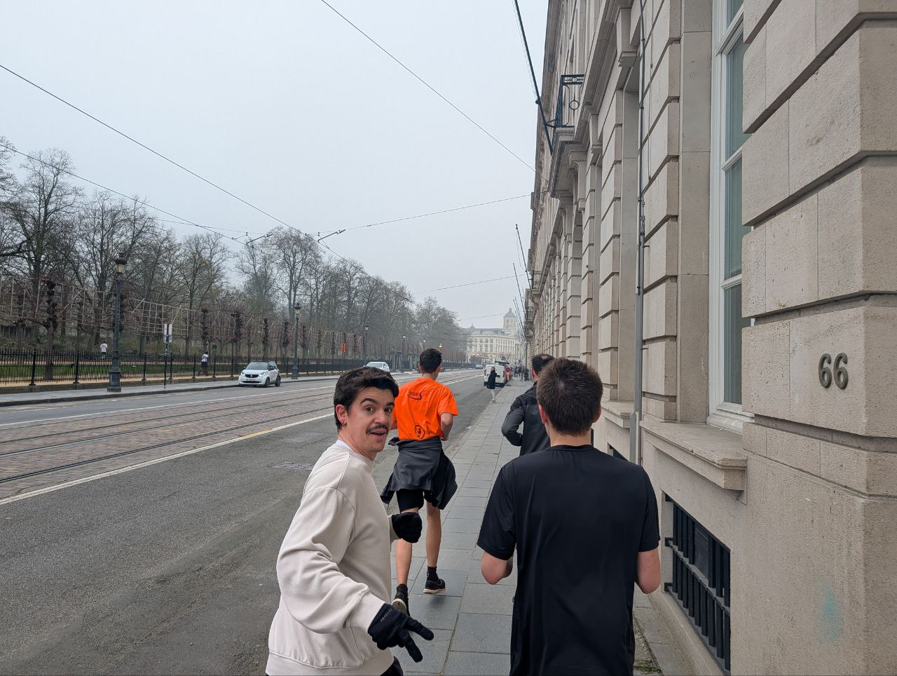 Runners on Rue Royale